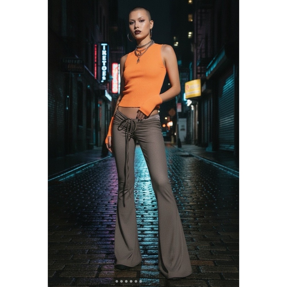 Dolls Kill Darker Wavs Fader V-Cut Washed Bell Bottoms Pants Size XL New Ecru